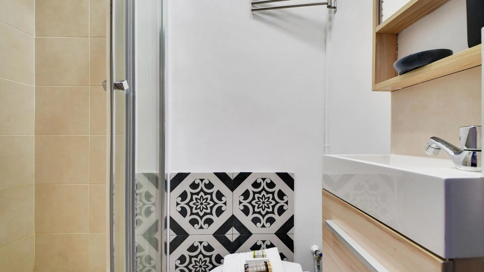 شقة Comfortable Studio Porte-Dauphine باريس